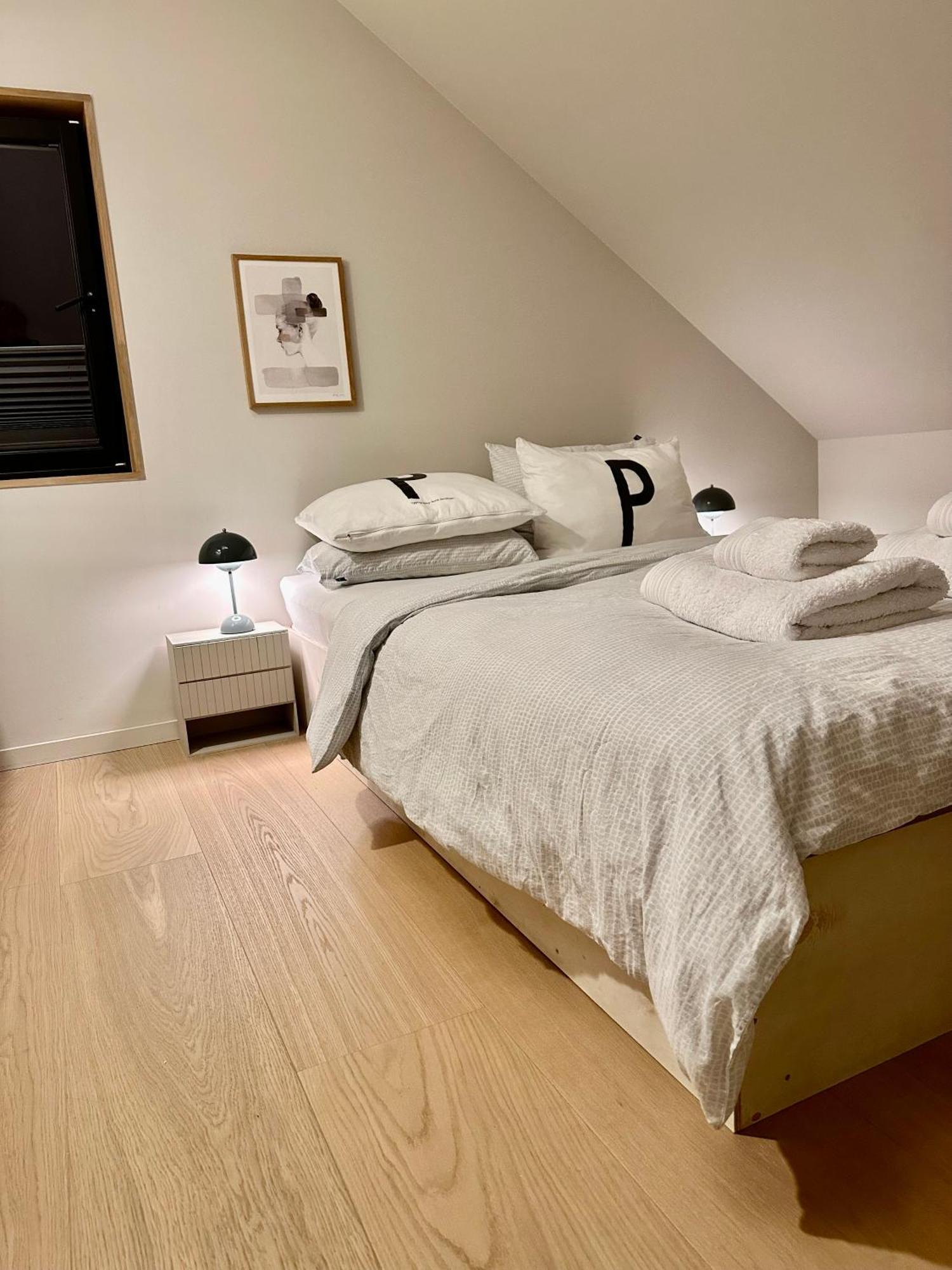 Lekker Nyrenovert Loftsleilighet Pa Lund Appartement Kristiansand Buitenkant foto
